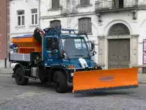 Mehrzweckfahrzeug Mercedes-Benz Unimog U400 der Belgischen Zivilschutz, Aufnahme am 21.07.2010 in Brussel nach Anlass des Nationalfeiertags  