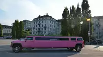 Hummer in Stretchversion, gesehen in Z�rich am 12.08.2012