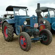 Ursus steht bei der Oldtimerausstellung am Baiersr�der Hof, August 2012