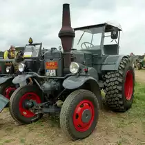 Lanz besucht die Oldtimerausstellung am Baiersr�der Hof, August 2012

