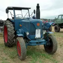 Lanz steht bei der Oldtimerausstellung am Baiersr�der Hof, August 2012