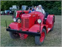 David Brown Taskmaster Bj 1956; 46 PS; 4 Zyl; 3400 ccm;aufgenommen beim Oldtimertreffen in Keispelt (L) am 12.08.2012. Gru� an den Netten Fahrer. 