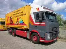 Volvo FH 400 Wechselpritschenfahrzeug von Lange Berlin am 26.08.2012