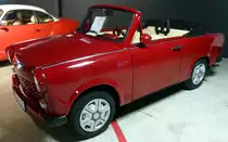 Trabant 1.1 Cabriolet. Zusehn beim Oldtimerausstellung in Zeulenroda. Foto 26.08.2012 