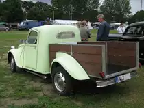 Lieferwagen Citro�n 2 CV aus dem alten Landkreis Ludwigslust (LWL) beim 11.  Oldtimertreffen Hagenow [26.08.2012]
