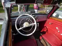 Innenraum des Ford Taunus G73A Cabrio (Baujahr ca. 1951) im Niederrheinischen Freilichtmuseum Grefrath (25.9.11)