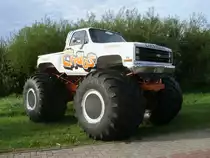 Dieser Chevrolet ist bei einer Monstertruckshow dabei.Aufnahme am 28.August 2012.
