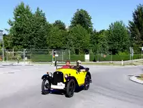 DIXI tourt mit Startnummer16 anl�sslich des 1.Schnauferl+Veteranentreffen durch die Gegend; 120818