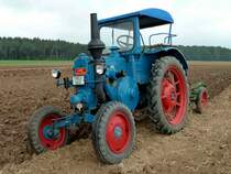 Lanz steht zur n�chsten Vorf�hrung am Baiersr�der Hof, August 2012