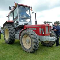 Schlüter mit hochgeklappter Fahrerkabine, gesehen beim Schlütertreffen am Kirchheimer See im September 2012