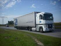 Renault Magnum Sattelzug in Mukran am 19.08.2012