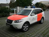 	
Einsatzfahrzeug (NEF) des Leitenden Notarzt aus dem Kreis Viersen

Technische Daten:

Hyundai Santa Fe
Ausbau durch die Firma WAS

Das NEF ist in Nettetal am 23.7.11 aufgenommen worden