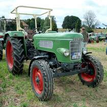 Fendt Farmer besucht die Oldtimerausstellung am Baiersrder Hof im August 2012 

