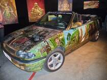 Opel Astra Cabriolet mit  Herr der Ringe  Airbrush, US-Car-Show Grefrath 2011-08-21