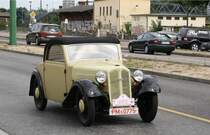 DKW F5 K Reichsklasse auf dem Wege zur Oldteimeraufstellung im ehemaligen Straenbahndepot in der Stadt Brandenburg am 08.09.2012