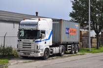 Containersattelzug mit Scania der Firma ICS Transport, Aufnahme am 27.08.2011 in Hoogstraten