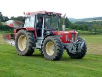 Schlüter rollt zur Feldbearbeitung anl. Schlütertreffen am Kirchheimer See, September 2012
