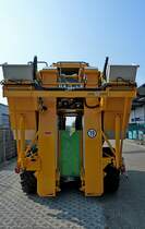 GreGoire G6.210, Heckansicht der Traubenvollerntemaschine, Sept.2012
