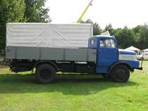 Pritschenwagen H 3 A aus dem Landkreis Nordwestmecklenburg (NWM) beim 11. Oldtimertreffen Hagenow [26.08.2012]
