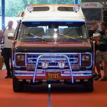 Chevrolet Van  Illuminator  im Showzelt, US-Car-Show Grefrath 2011-08-21