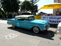 Old Car Festival Aarburg - Hellblauer Chevrolet Bel Air zu Besuch in Aarburg am 08.09.2012