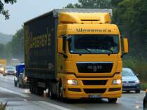 MAN Sattelzug am 11.09.2012 auf der A4 kurz vor der Niederlndischen Grenze.

