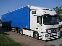 Sattelzug MB 1841 der Firma  ProLo  aus der Hansestadt Bremen (HB) Grevesmhlen [09.09.2012]