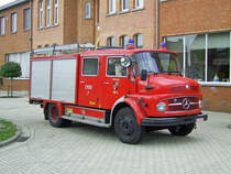 Tanklschfahrzeug TLF 16 Mercedes-Benz LF1113 Aufbau Ziegler der FF Nijlen, Aufnahme am 07.07.2007