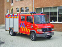 Vorausgertewagen Mercedes-Benz Vario 815D Aufbau Dias der Feuerwehr Nijlen, Aufnahme am 07.07.2007