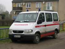 Kleinbus Opel 2800 MOVANO D der freiwilligen FEUERWEHR, Wlschendorf (NWM) [07.02.2009]