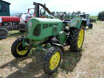 Lanz steht im August 2012 zur Oldtimerausstellung am Baiersrder Hof