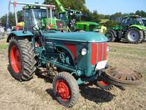 Hanomag Granit 500. 1962 - 1966. Nach meinen Recherchen wurde dieser Schlepper von einem 3-Zylinderdieselmotor mit 2.099 cm Hubraum angetrieben. Die Leistung betrug zwischen 38 PS und 40 PS. Traktor Pulling der Mlheimer Landjugend am 16.09.2012.