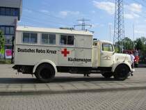 Oldtimer Kastenwagen des  DRK , gesehen beim Oldtimer-Event des TV Nord, Hamburg [16.09.2012]