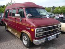 Chevrolet Van, den Schriftzug  Vandura  sollte man eigentlich nur auf dem GMC-Schwestermodell finden. US-Car-Show Grefrath 2011-08-21