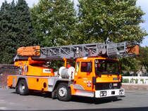 Drehleiter Renault G 260 Aufbau Riffaud der Feuerwehr Ieper, Aufnahme am 30.09.2006