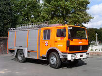 Tanklschfahrzeug Renault GB 191 Aufbau Rosenbauer Belgium der Feuerwehr Ieper, Aufnahme am 30.09.2006 