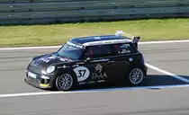 Mitzieher von R. Martin bei der Mini Trophy am 16.9.12 auf dem N�rburgring