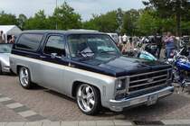 Chevrolet K5 Blazer (erste, noch etwas zierlichere Baureihe), US-Car-Show Grefrath 2011-08-21