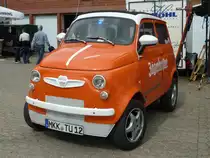 Steyr-Umbau pr�sentiert am Baiersr�der Hof im August 2012