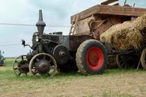 Lanz Bulldog wartet auf seinen n�chsten Auftritt bei der Oldtimerveranstaltung am Baiersr�der Hof im August 2012