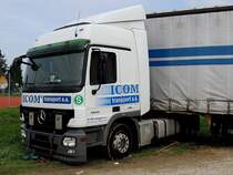 ACTROS-1844 von ICOM-Trans scheint festgefahren zu sein; 120923