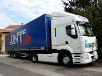 RENAULT-460 von DNT bei der Wochenendruhe in Ried i.I.; 120923