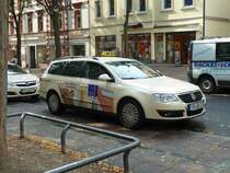 VW Passat als Taxi mit Werbung f�r die Heizungsbaufirma  WEIS  im September 2012 in Fulda