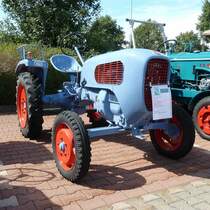 G�ldner AK 2 ( eigentlich haben M�dchen rosa) steht bei der Oldtimerveranstaltung in Angersbach, September 2012 