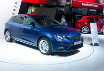 Seat Leon  Nouvelle . Das Auto wurde auf dem Automesse Paris (11.10.2012) fotografiert.