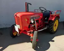 Hela D15, Baujahr 1960, Diesel-Motor mit 1082ccm und 15PS, Oldtimertreffen Winterstettenstadt, Aug.2012