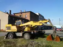 Diese beiden Bagger sah man am 20.10.12 in Cheb.