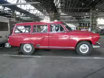 Kombi GAZ M 22  Wolga  aus der Bundeshauptstadt Berlin (B) gesehen beim 6. Oldtimertreffen im ex. KIW  Vorw�rts  in Schwerin [07.10.2012]