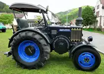Ursus C45 (Lanz-Bulldog Nachbau), 1-Zyl.Gl�hkopf-Motor mit 10350ccm und 55PS, Baujahr 1948, Schleppertreffen Hausen i.W., Mai 2012