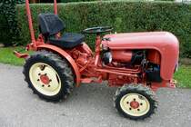 Krieger KS20, Schmalspurschlepper mit Diesel-Motor 1000ccm und 20PS, Baujahr 1963,Traktorentreff Oberwinden, Sept.2012